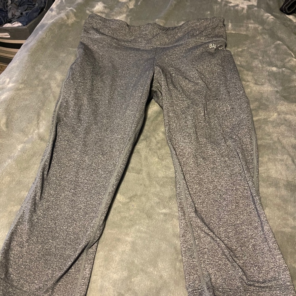 Capri grey workout pants